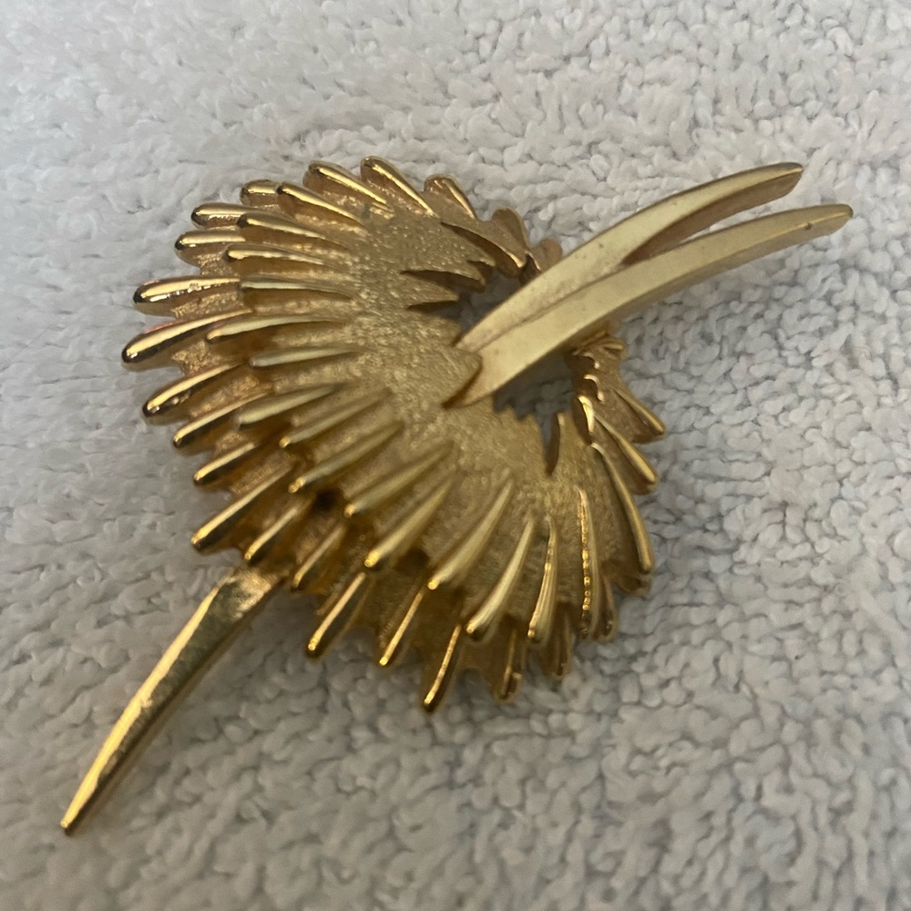 Gold Tone Abstract Flower Brooch, Mid Century Modern